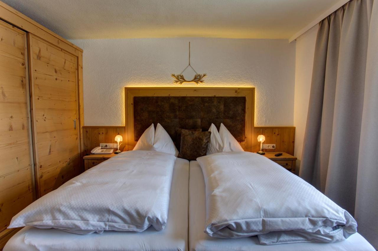 Hotel Garni - Restaurant Kaminstube Sankt Anton am Arlberg Kültér fotó