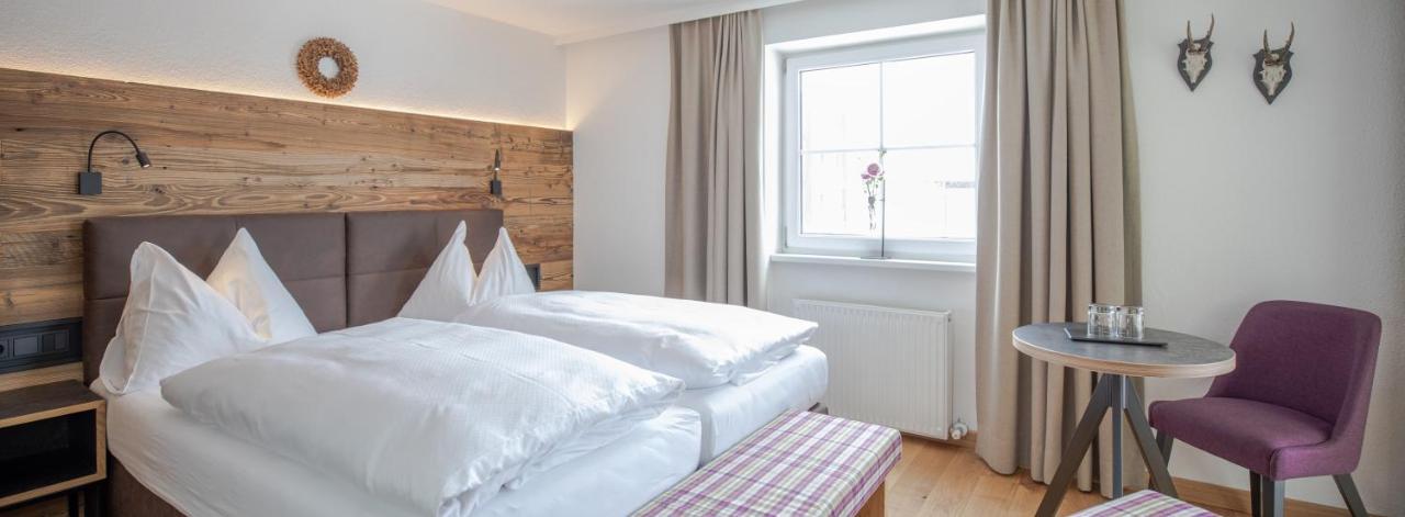 Hotel Garni - Restaurant Kaminstube Sankt Anton am Arlberg Kültér fotó