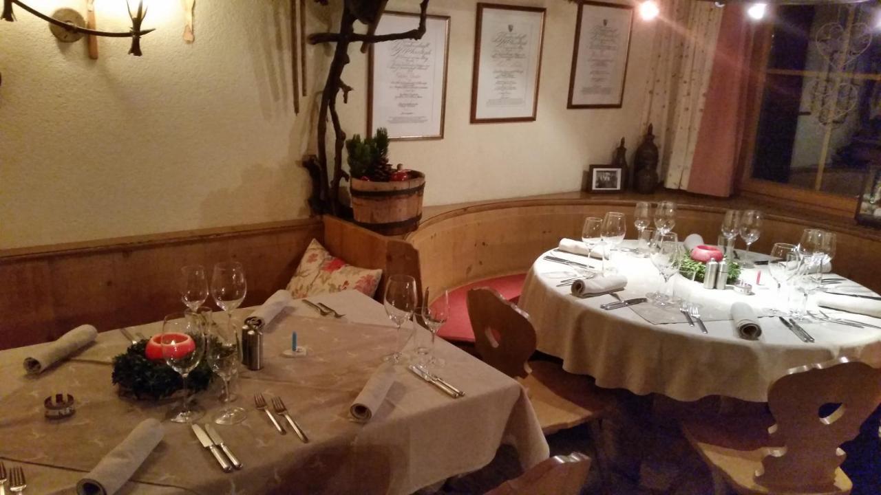 Hotel Garni - Restaurant Kaminstube Sankt Anton am Arlberg Kültér fotó